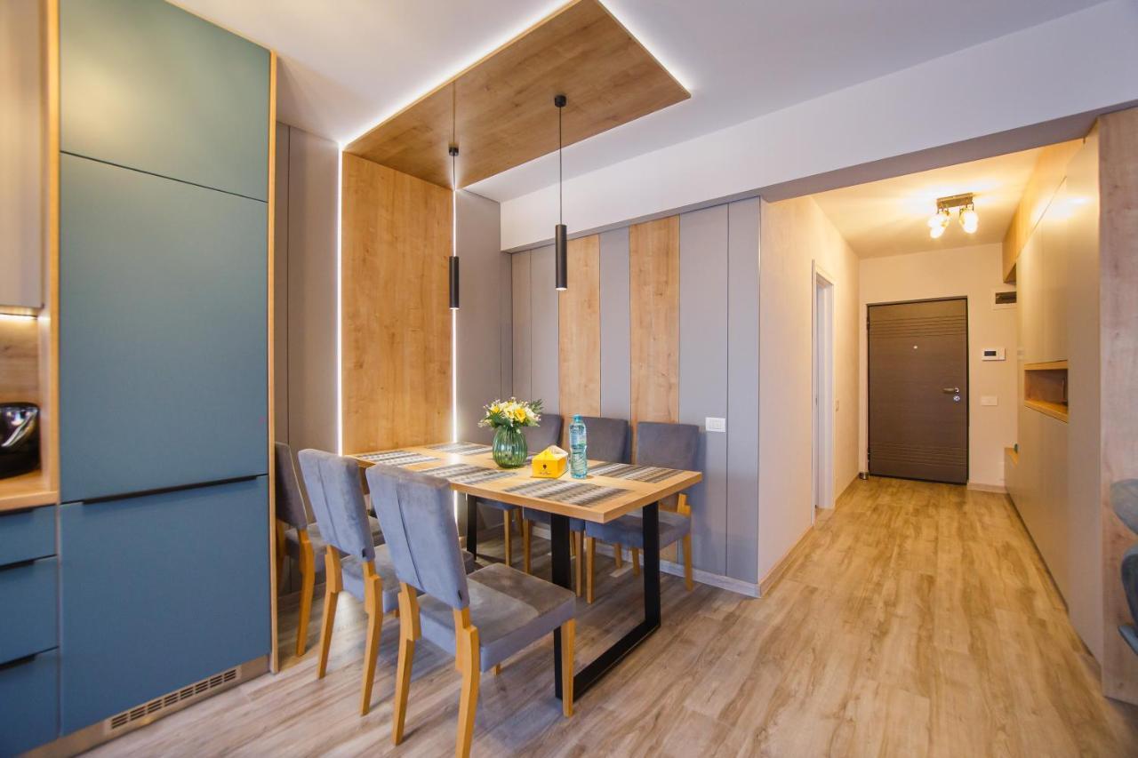 Charming Family Haven Lägenhet Oradea Exteriör bild