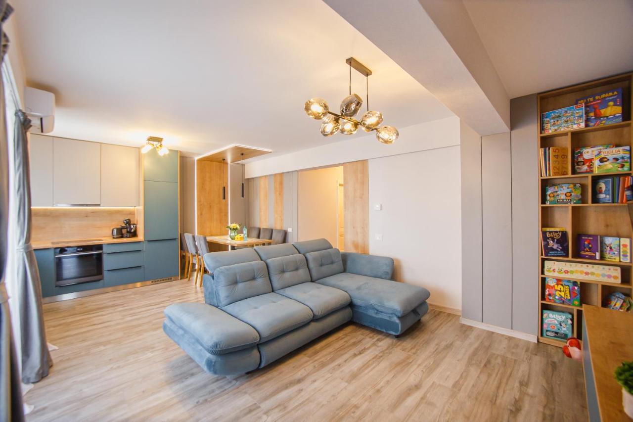 Charming Family Haven Lägenhet Oradea Exteriör bild